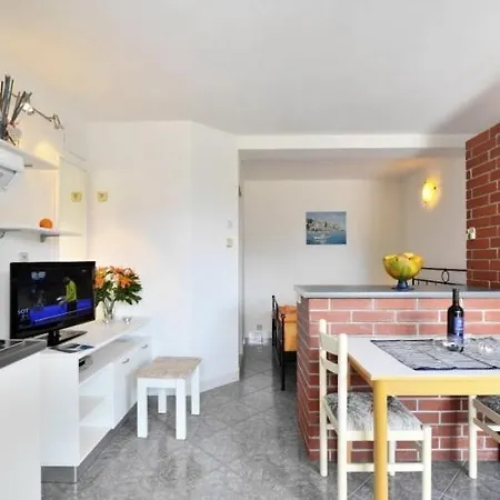 Apartment Studio 4 Two Bol